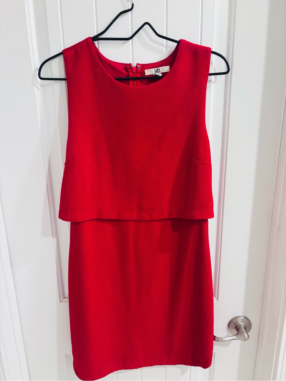 GBG Los Angeles Red Sleeveless Layered Shift Dress